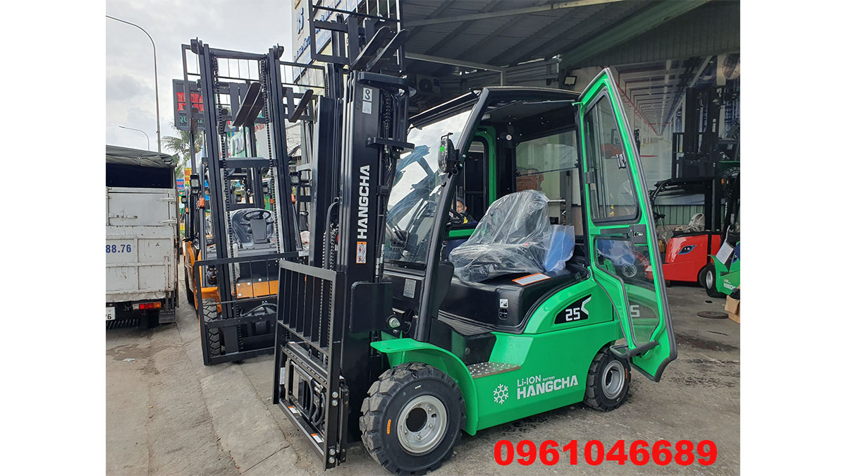 Xe nâng điện 2.5 tấn Lithium