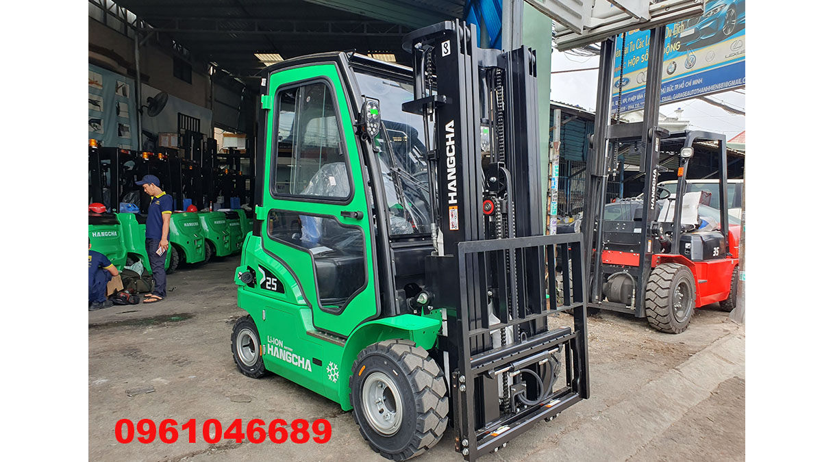 Xe nâng điện 2.5 tấn Lithium