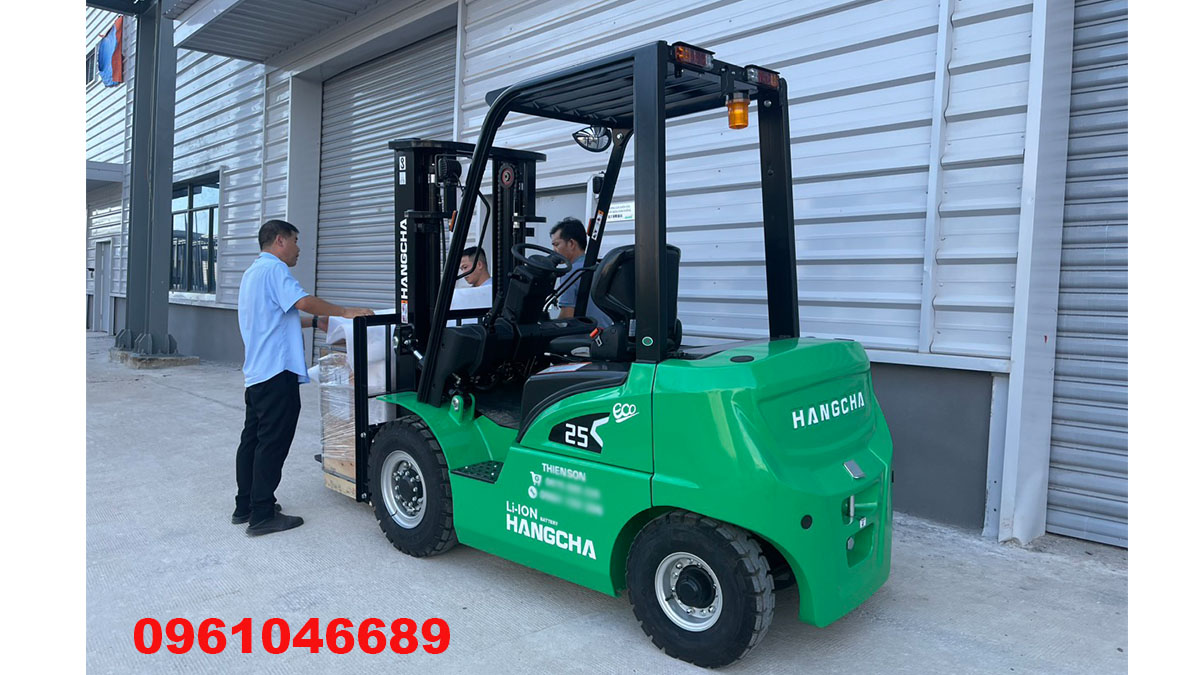 Xe nâng điện 2.5 tấn Lithium