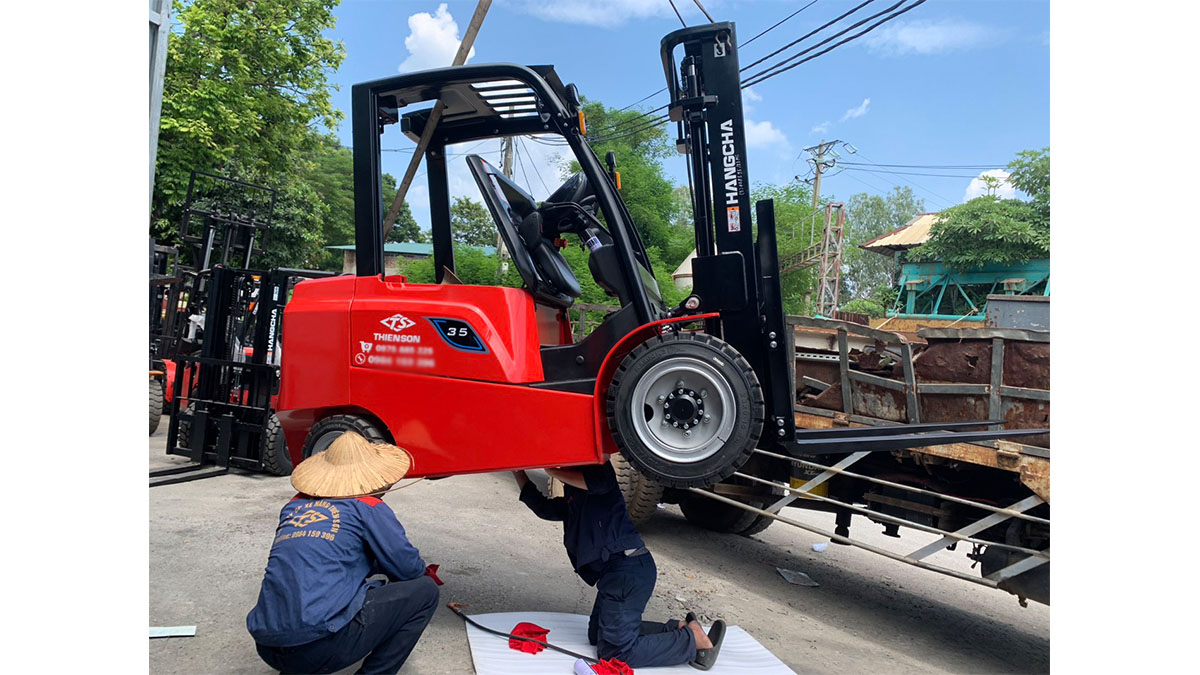 xe nâng điện 3 tấn pin Axit