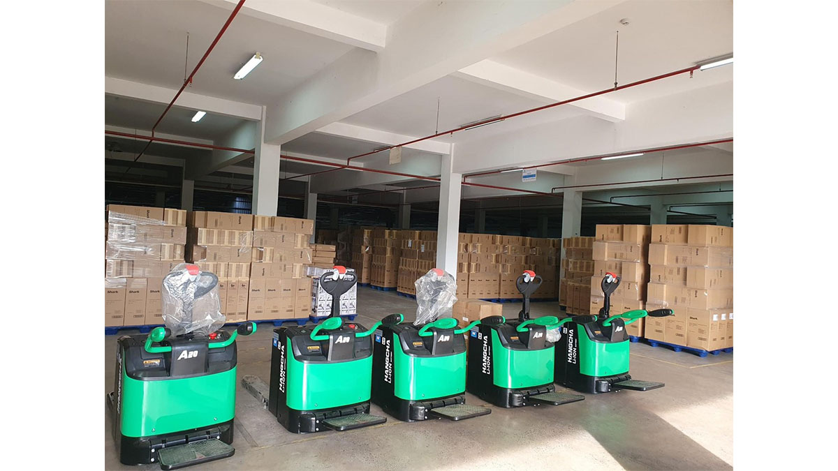 Xe nâng tay điện
