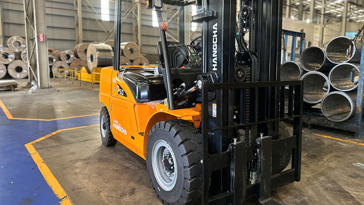 Xe nâng điện 5 tấn dòng XEY2HA-SI