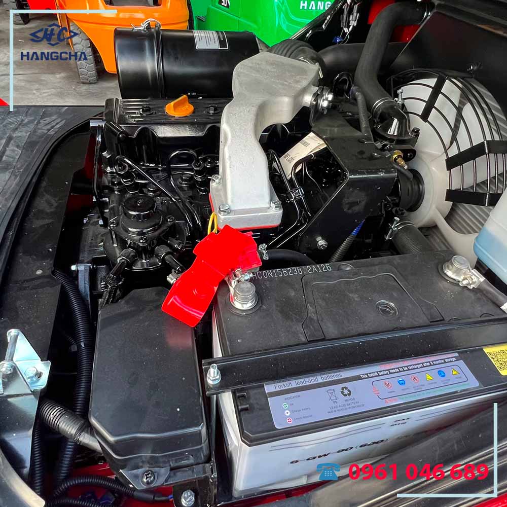 Xe nâng địa hình 07