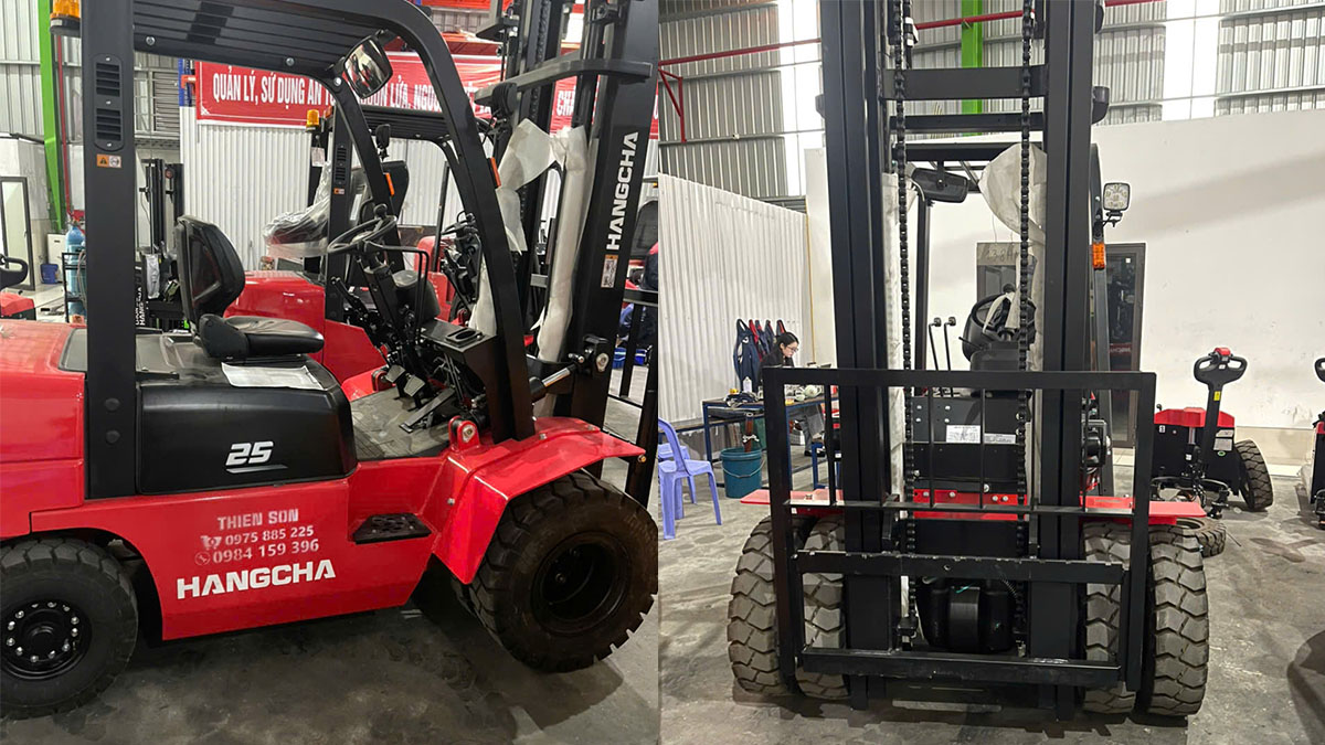 Xe nâng dầu 2.5 tấn hangcha