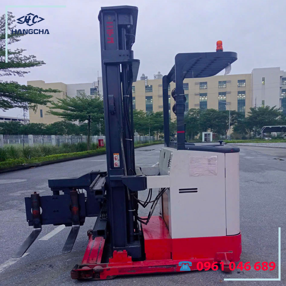 xe nâng 3 chiều nhật bãi xe nâng 3 chiều nhật bãi 1 tấn -2 tấn